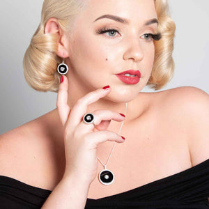Marilyn: Art Deco Ring in Cubic Zirconia, Black Onyx and Sterling Silver