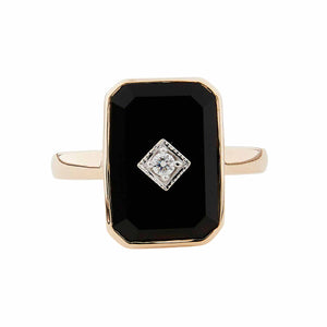 Grand Octavia: Art Deco Style Ring in 9ct Yellow Gold, Onyx and Diamond